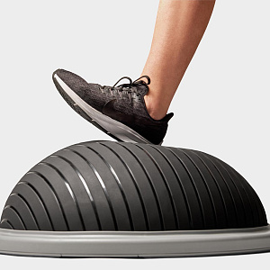 Купить Мяч для баланса полусфера Technogym Balance Dome в Москве