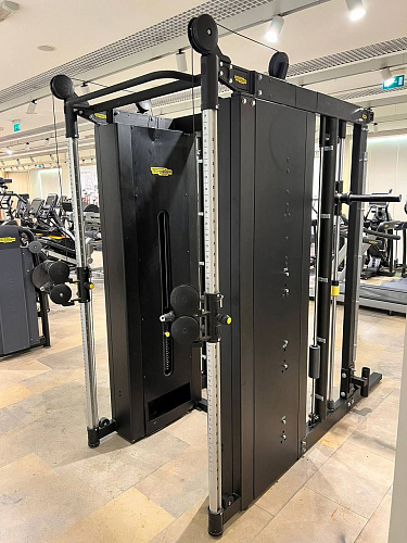Двухсторонняя мультистанция Technogym Cage