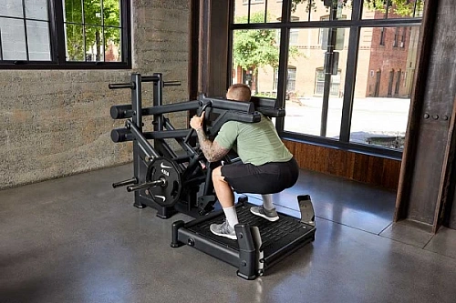 Ягодичные приседания Precor Glutebuilder GPL627