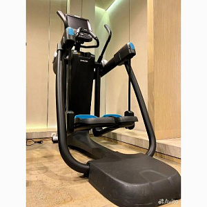 Купить Precor AMT P82 Эллиптический тренажер в Москве