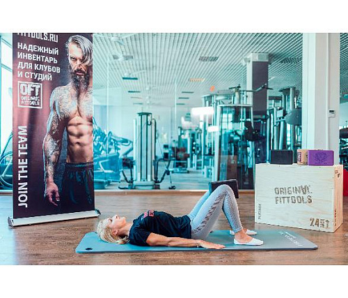 Блок для йоги Original FitTools Black Block