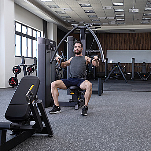 Купить Грузоблочный тренажер Spirit Fitness SP-4301 Жим от груди в Москве