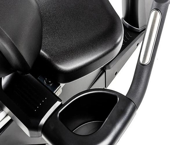 Горизонтальный велотренажер Spirit Fitness CR1000ENT фото12