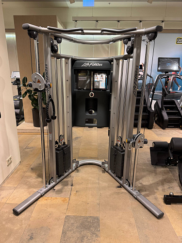 Двойная регулируемая тяга Life Fitness G7(витринный образец)