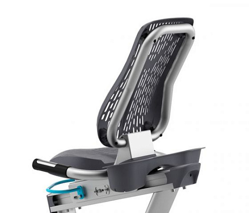 Горизонтальный велотренажер Precor RBK 885