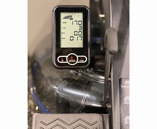 Гребной тренажер Ultra Gym Water rowing