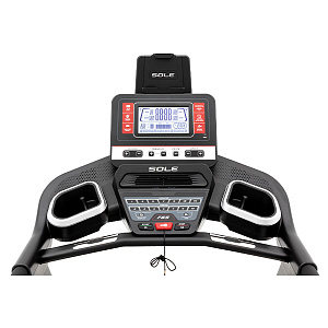 Купить Беговая дорожка Sole Fitness F65 (2023) в Москве