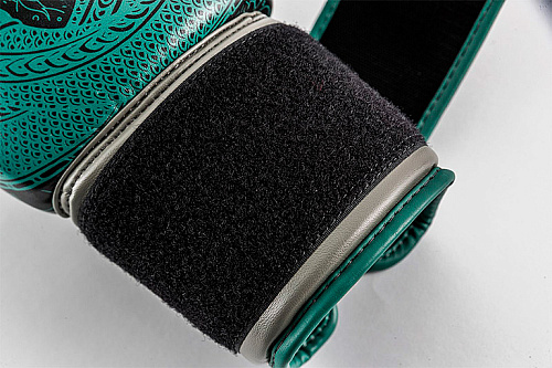 Перчатки для бокса UFC PRO Thai Naga 16 Oz зеленые