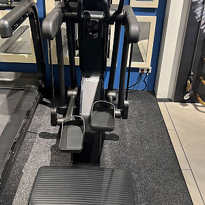 Купить Эллиптический тренажер Technogym Artis Vario Unity 3.0 в Москве