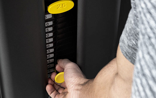 Разведение бедра Technogym Selection 700 Multi-Hip