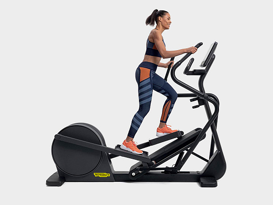 Эллиптический тренажёр Technogym Excite Synchro Connect 300 HP фото1