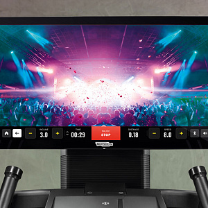 Купить Беговая дорожка Technogym Run в Москве