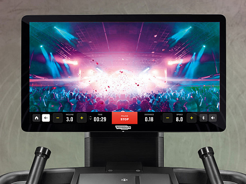 Беговая дорожка Technogym Run HIIT